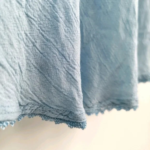 Noelle Women's One Size Blue Embroidered Tank Top - Picture 8 of 13